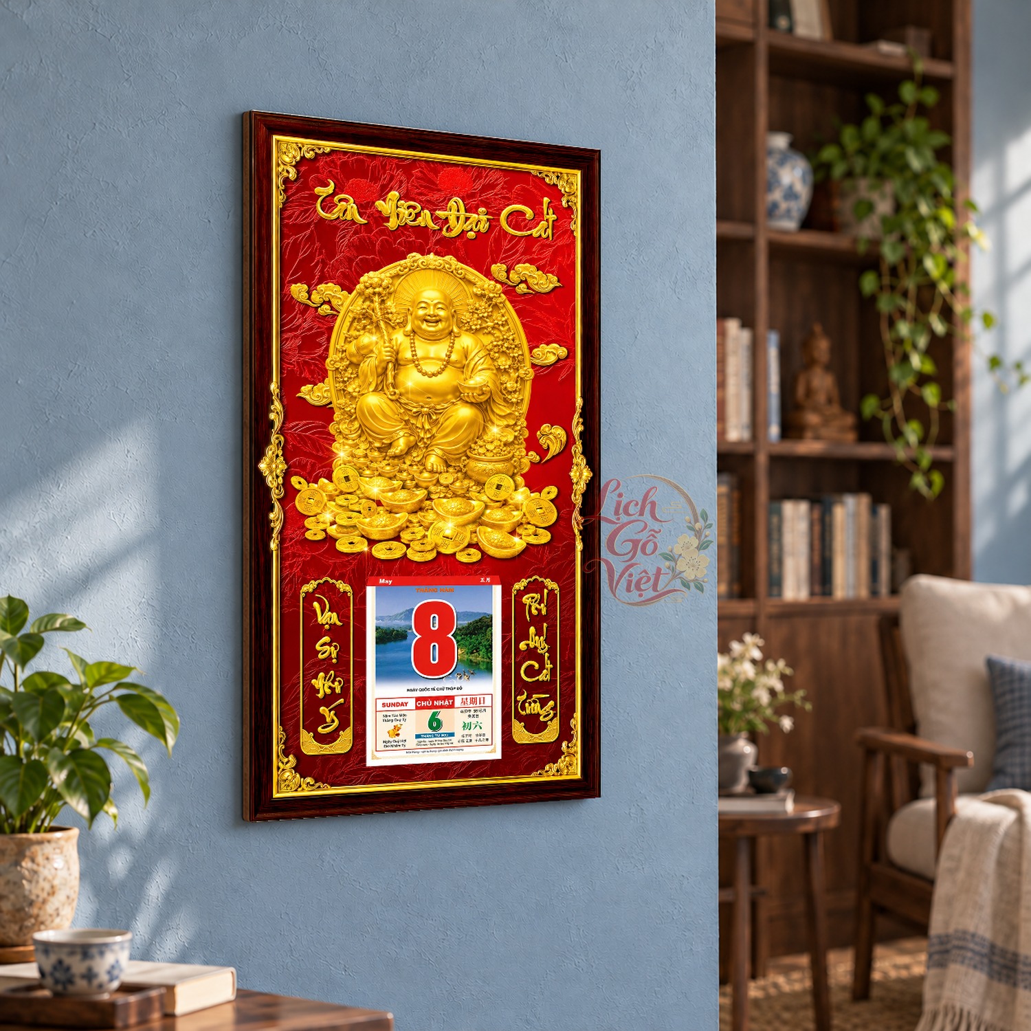 Lịch gỗ treo tường Di Lặc Phúc Viên Nền Đỏ 39×79 cm – LGV27AK-58 — ảnh 3